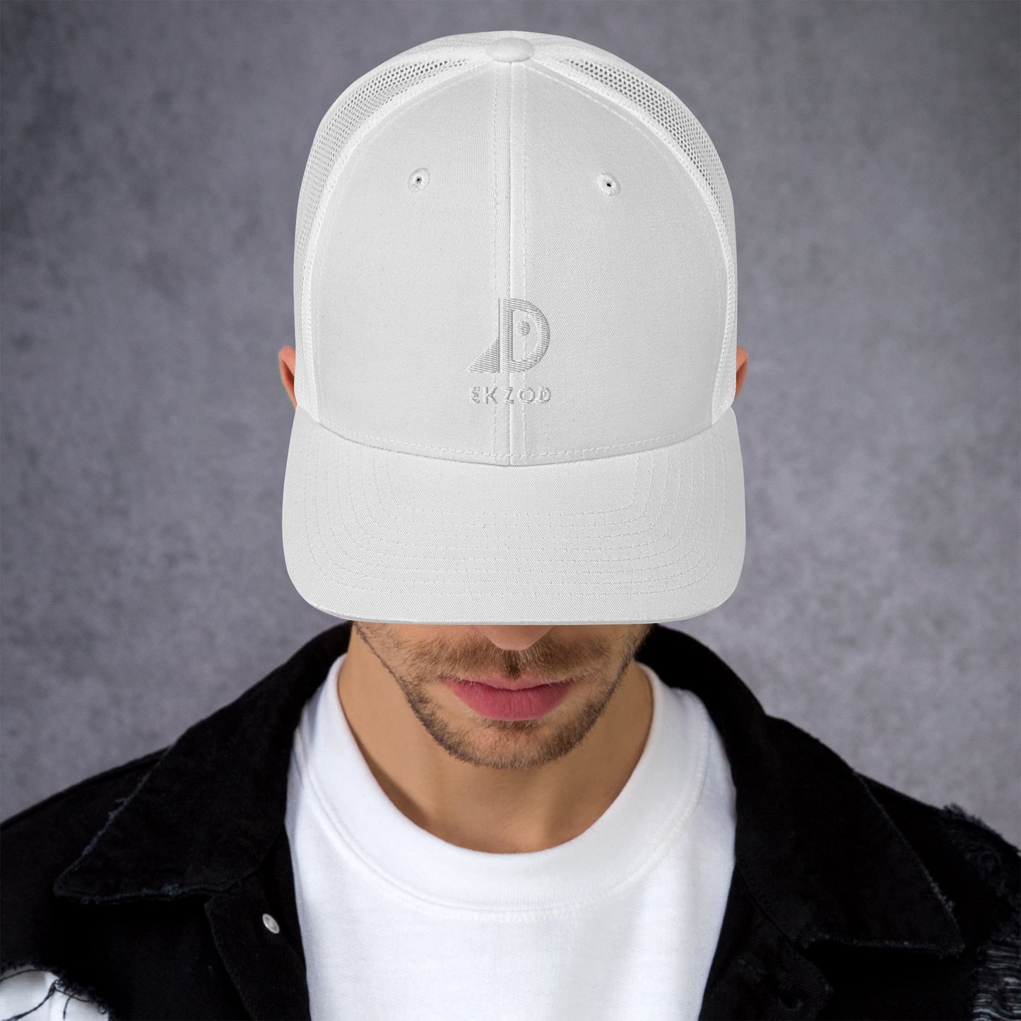 Casquette Trucker brodée (blanc)