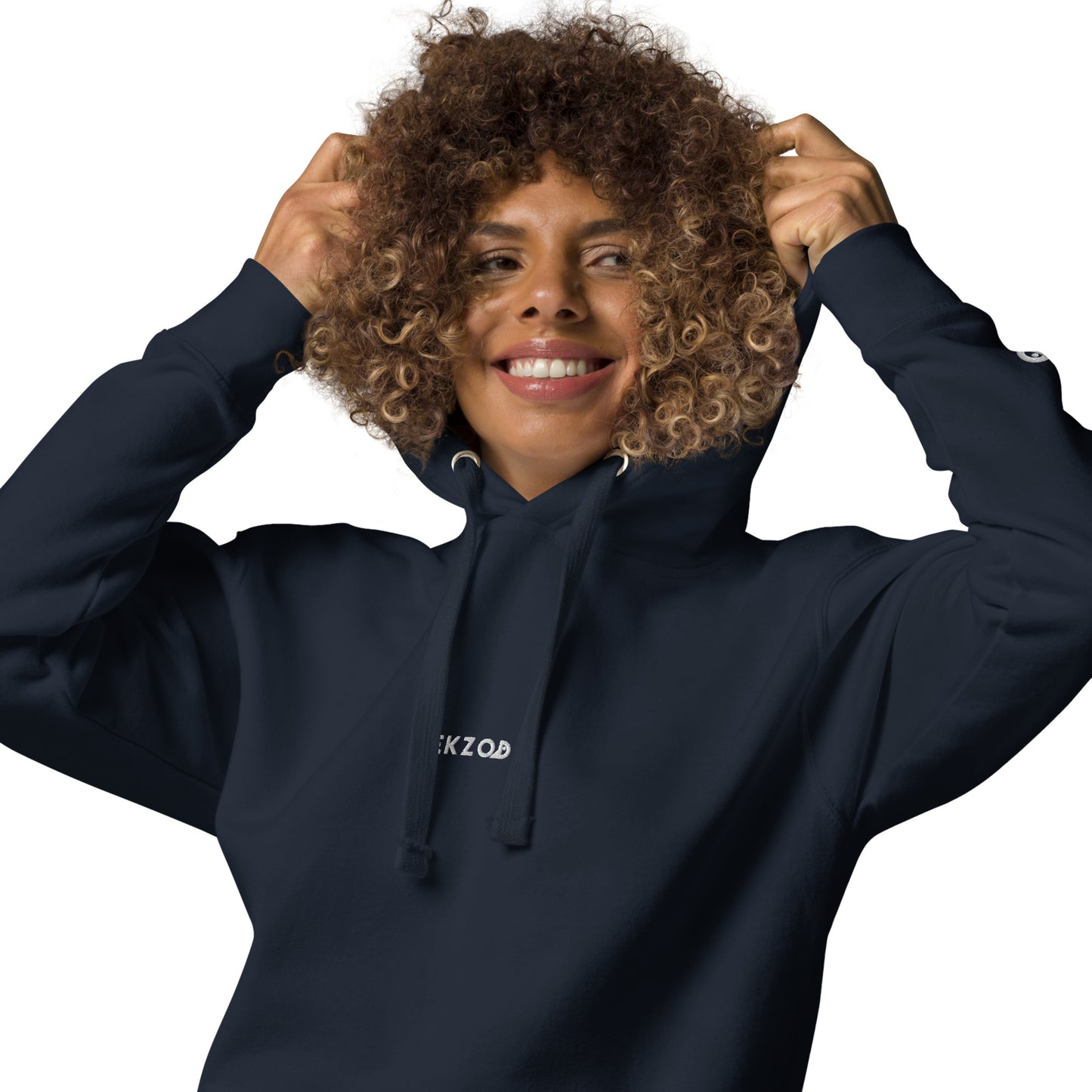 Hoodie Océan brodé premium (bleu marine unisexe)